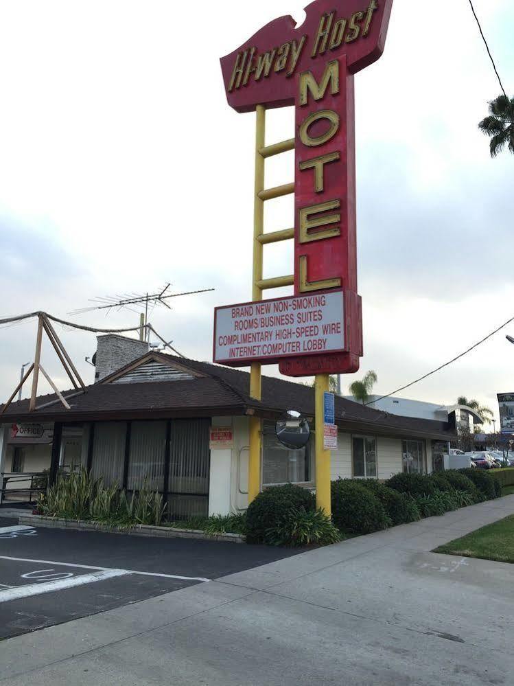 Hi-Way Host Motel Pasadena Exterior photo
